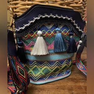 NWOT crossbody with detachable 38” strap